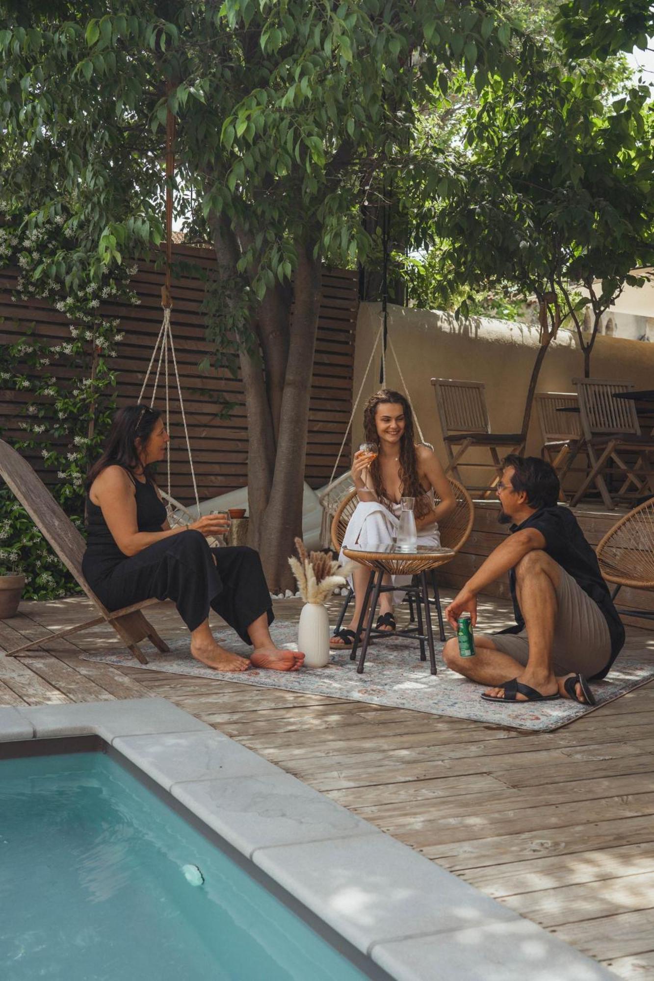 La Domitia - Maison D'Hotes, Massages & Bien-Etre Montbazin Esterno foto